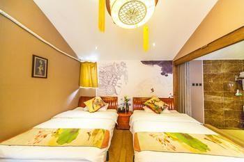 Hotel Nobles Living Castle Lijiang  Exterior foto